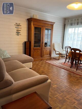  Appartement à louer 1 pièce 43 m²