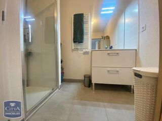  Appartement à louer 3 pièces 53 m²