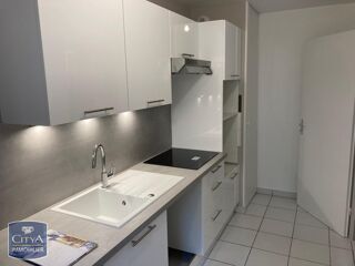  Appartement à louer 3 pièces 64 m²