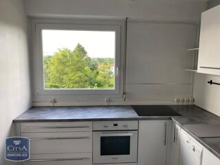  Appartement à louer 3 pièces 76 m²