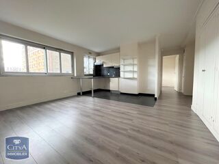  Appartement à louer 3 pièces 54 m²