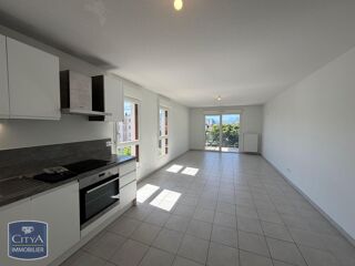  Appartement à louer 3 pièces 68 m²