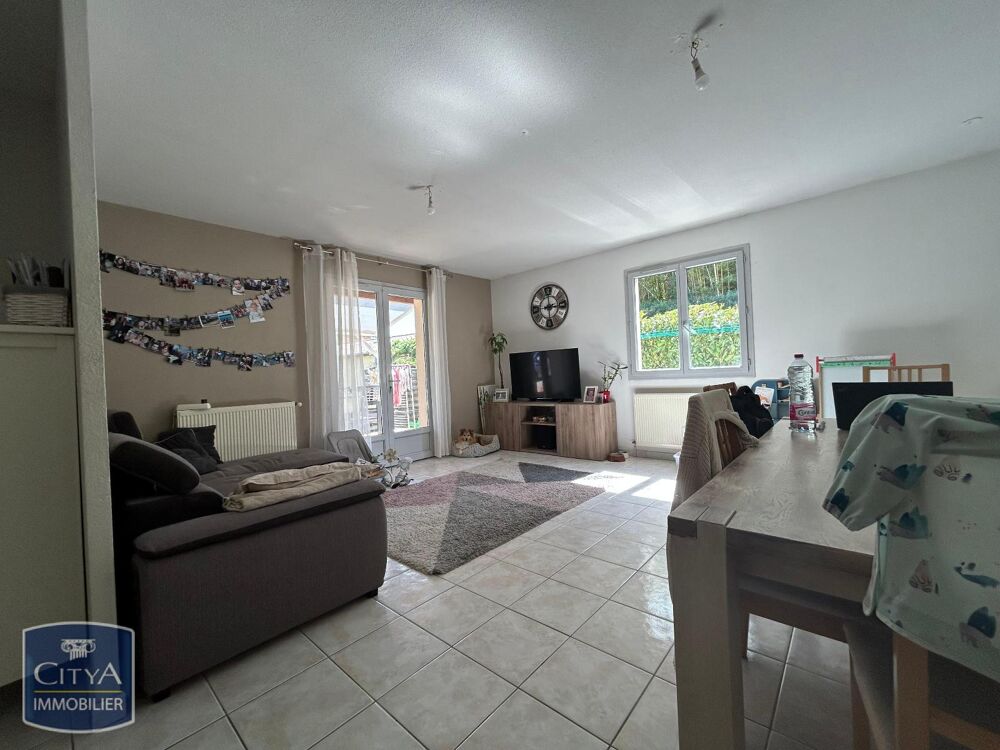 location Maison - 4 pièce(s) - 99 m² Vinzelles (71680)