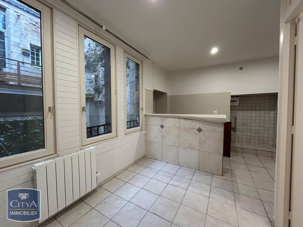 À LOUER : Appartement fonctionnel et optimisé Situé en h....
