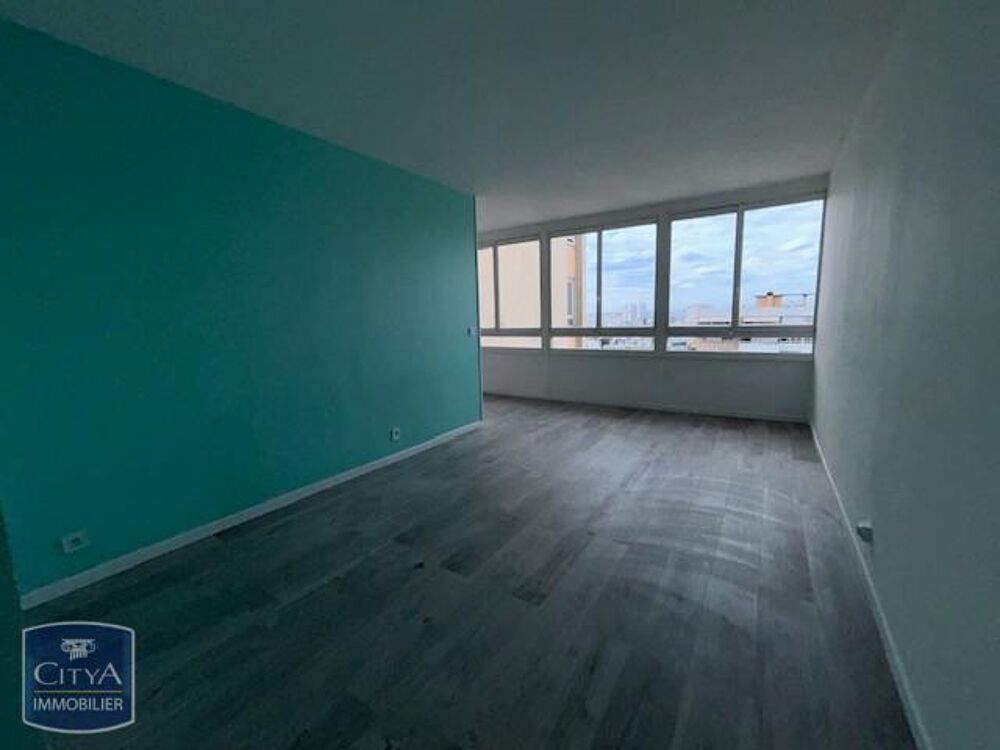 location Appartement - 2 pièce(s) - 50 m² Paris 19