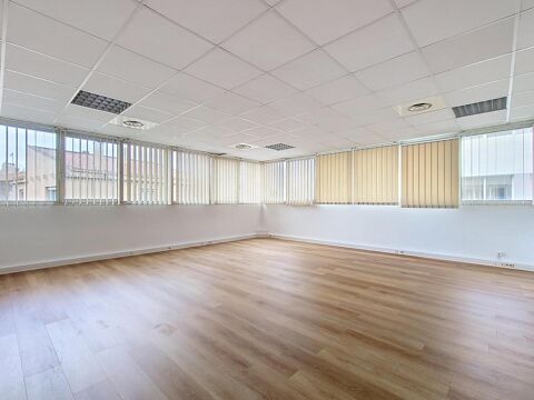 AEROPORT ZAC TORREMILA / Bureaux s&eacute;curis&eacute;s de 70m&sup2; av... 790 66000 Perpignan