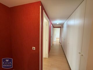  Appartement � louer 5 pi�ces 138 m�
