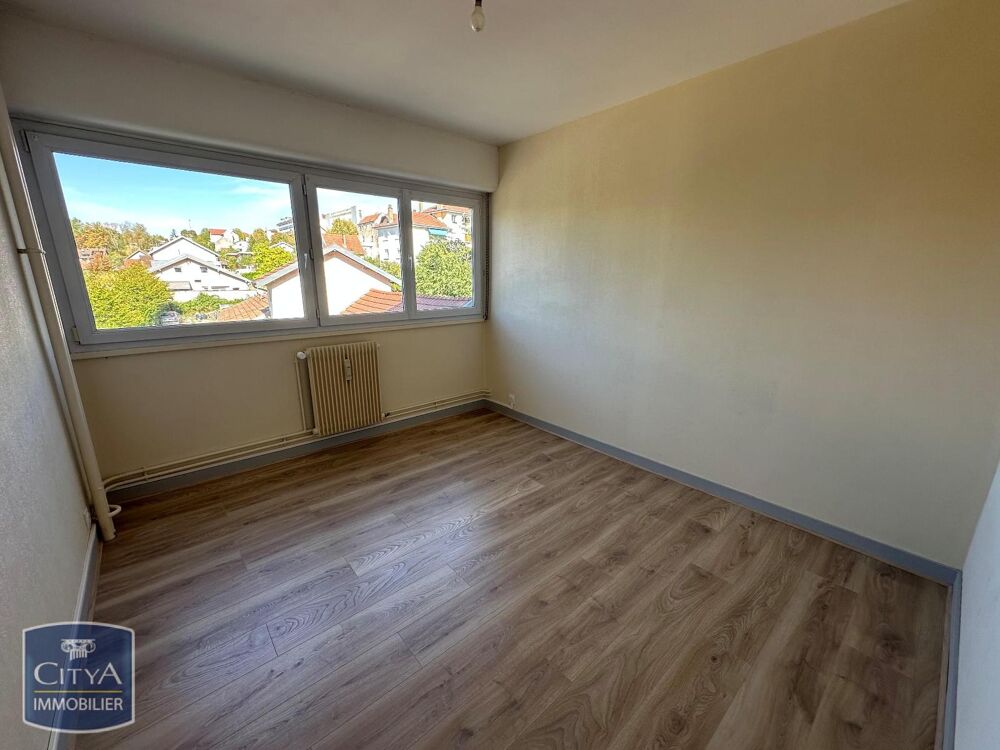 A LOUER Bel appartement de type T4 situé à Besançon, dan....