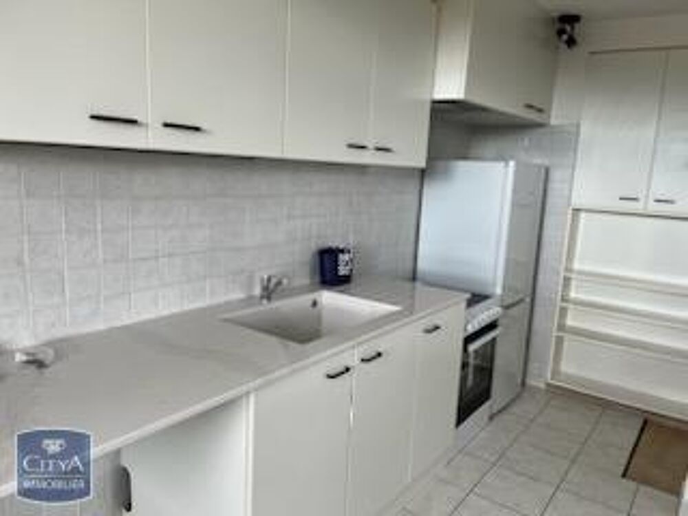 location Appartement - 2 pièce(s) - 37 m² La Chapelle-de-Guinchay (71570)