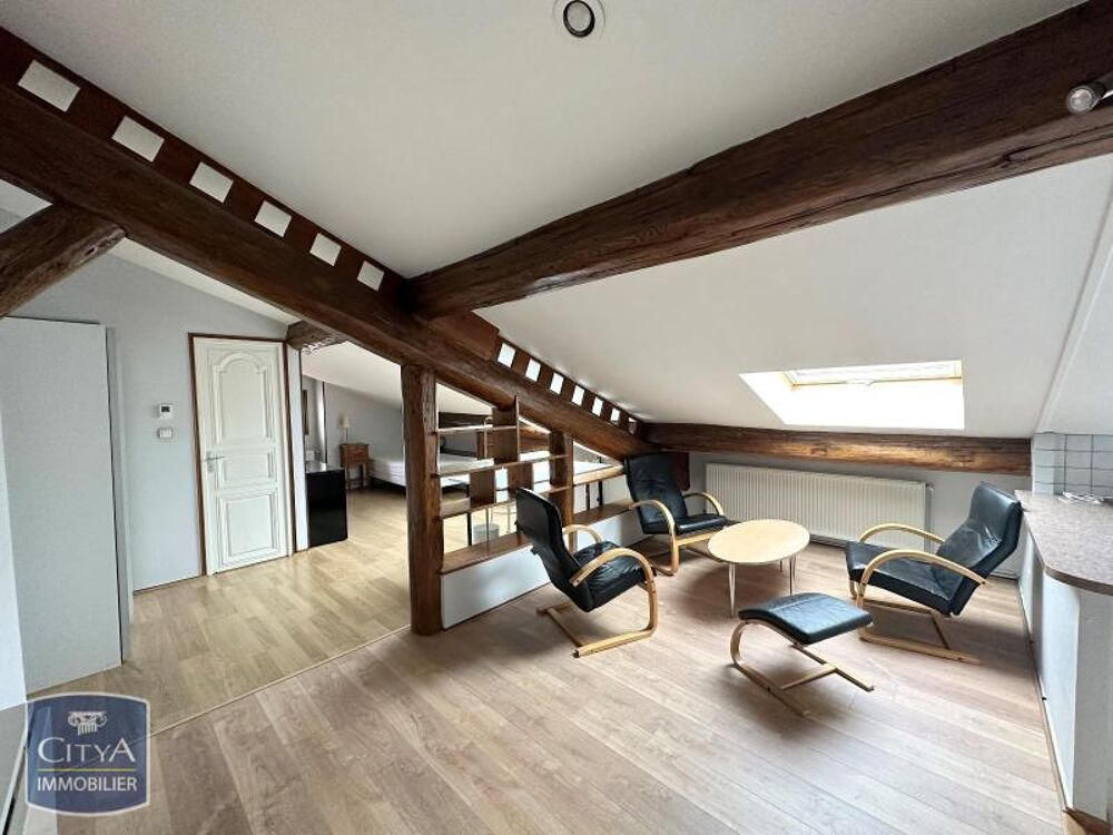 À LOUER : Appartement rénové T2 situé en hyper centre de....