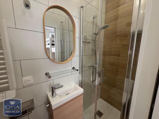  Appartement à louer 1 pièce 14 m²