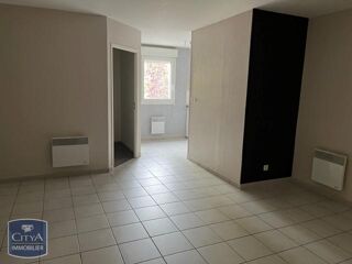  Appartement à louer 2 pièces 55 m²