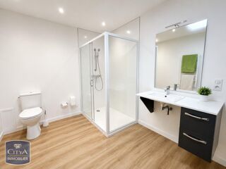  Appartement à louer 1 pièce 38 m²