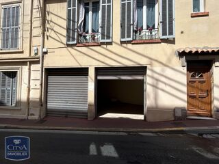  Parking / Garage � louer 25 m�