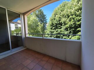  Appartement à louer 4 pièces 72 m²