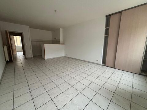  Appartement  louer 4 pices 77 m