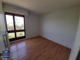  Appartement à louer 3 pièces 66 m²
