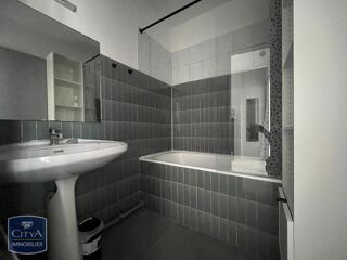  Appartement à louer 1 pièce 30 m²