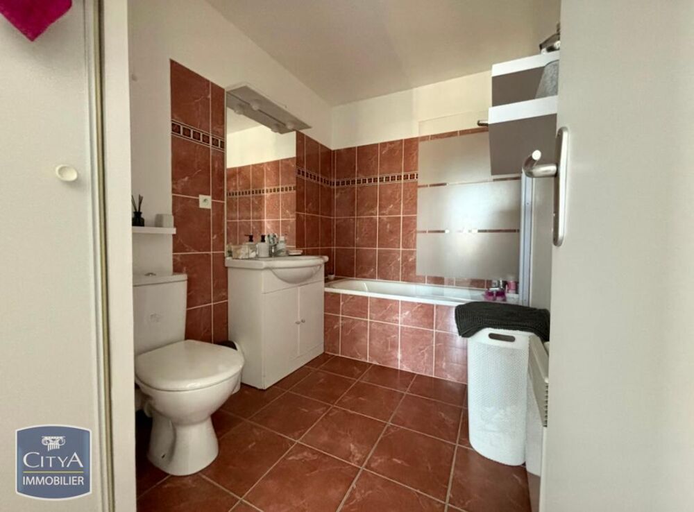 location Appartement - 2 pièce(s) - 38 m² Aoste (38490)