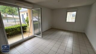  Appartement à louer 3 pièces 60 m²