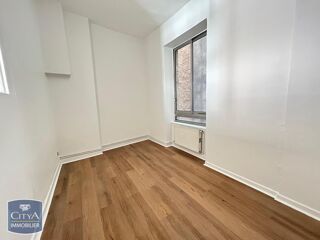  Appartement à louer 3 pièces 88 m²