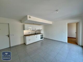  Appartement à louer 2 pièces 41 m²