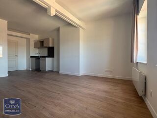  Appartement à louer 1 pièce 32 m²