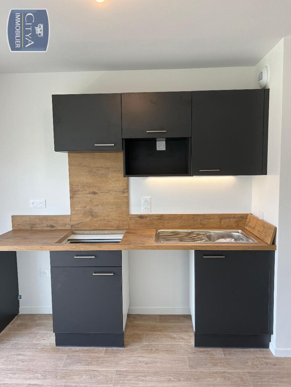 location Appartement - 2 pièce(s) - 40 m² Déville-Lès-Rouen (76250)