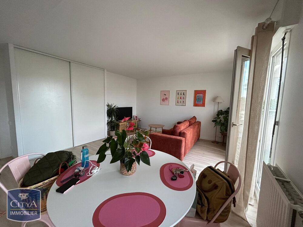 location Appartement - 2 pièce(s) - 49 m² Billère (64140)