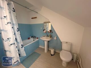  Appartement à louer 1 pièce 42 m²