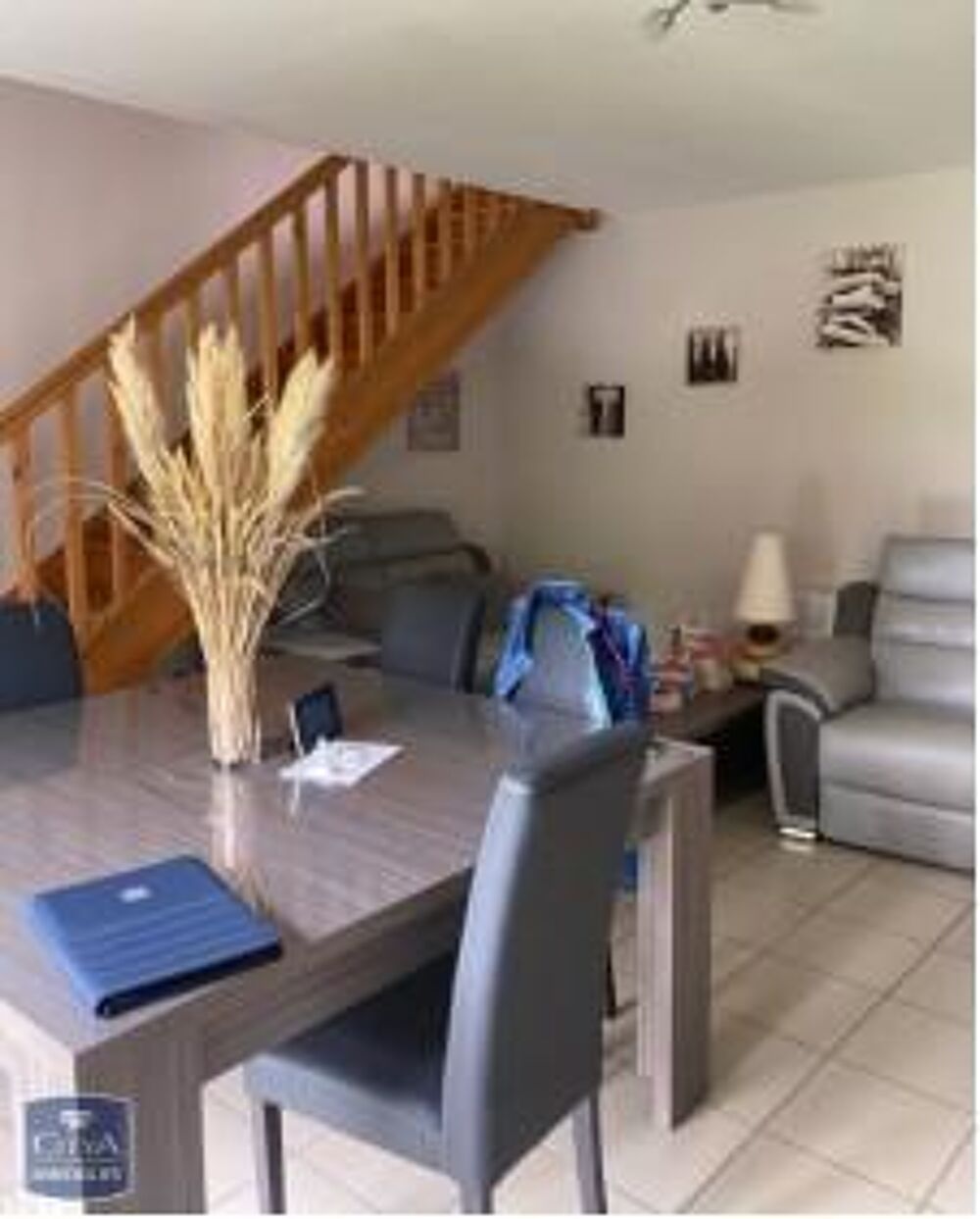 À LOUER : Maison T3 située à Chagny, dans le département....
