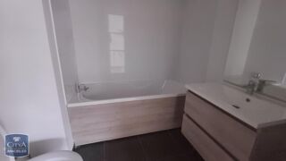  Appartement à louer 3 pièces 62 m²