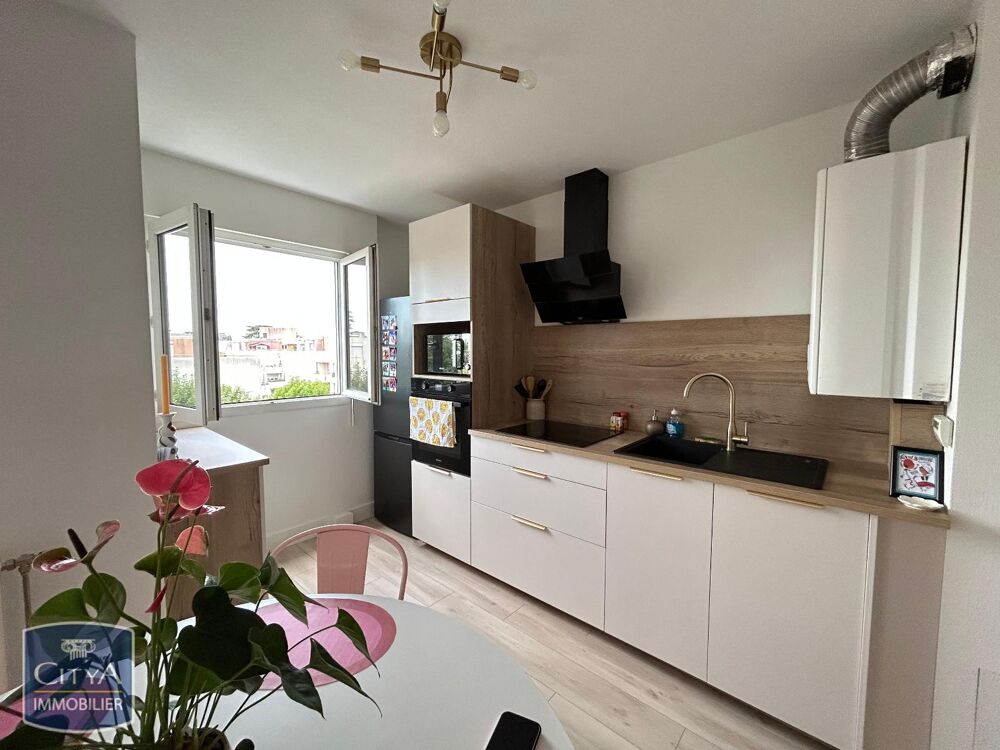 location Appartement - 2 pièce(s) - 49 m² Billère (64140)
