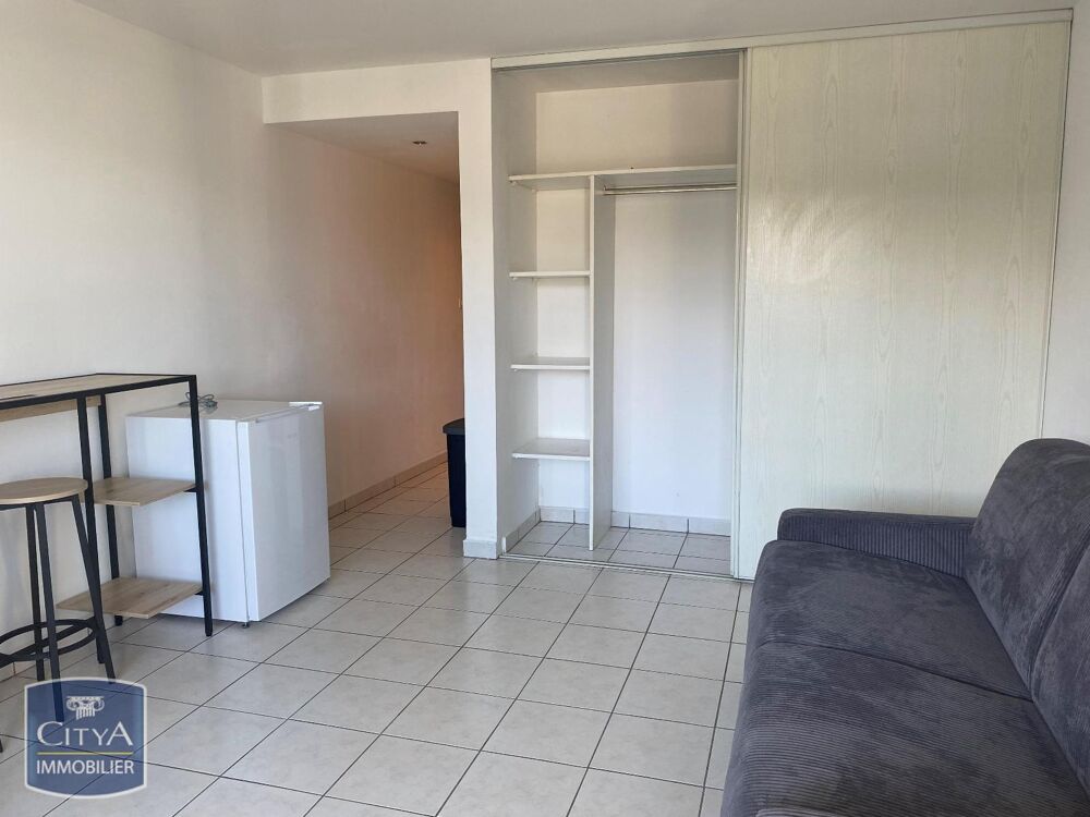 location Appartement - 1 pièce(s) - 22 m² Le Tampon (97430)