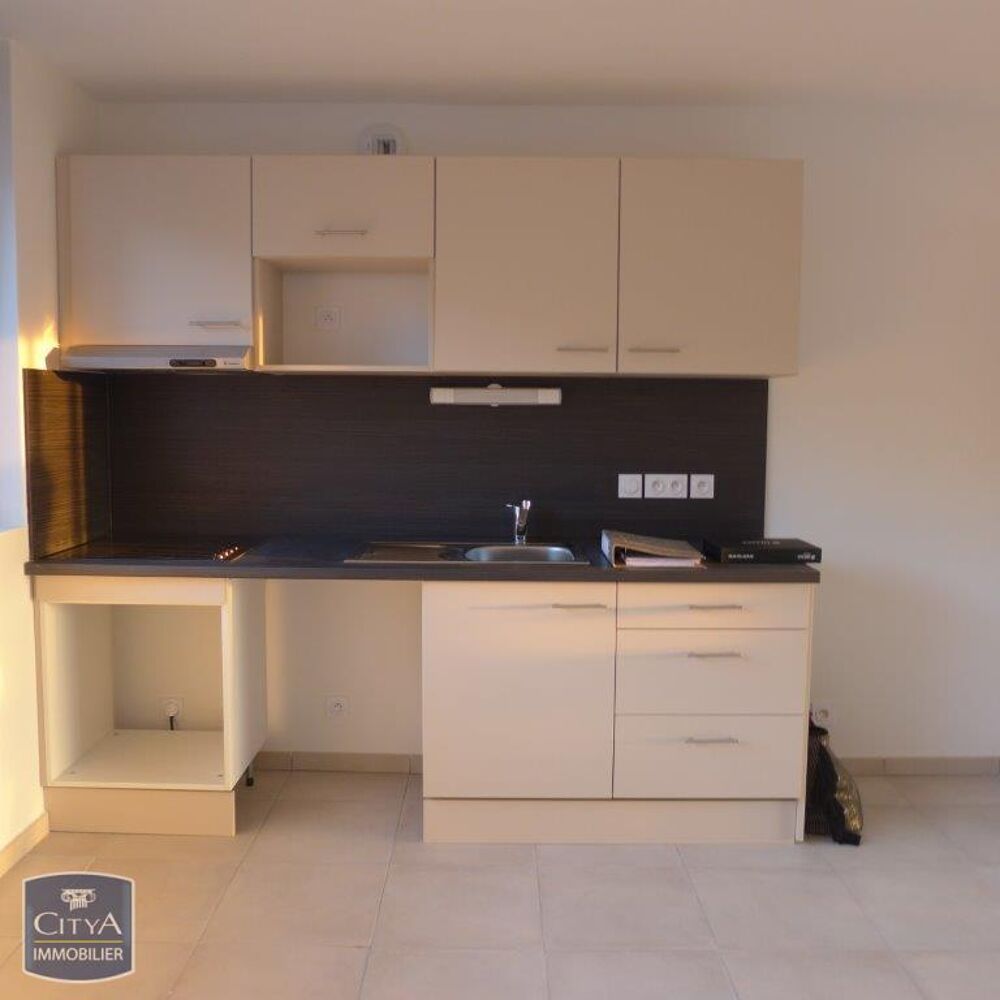 location Appartement - 3 pièce(s) - 66 m² Lyon 9