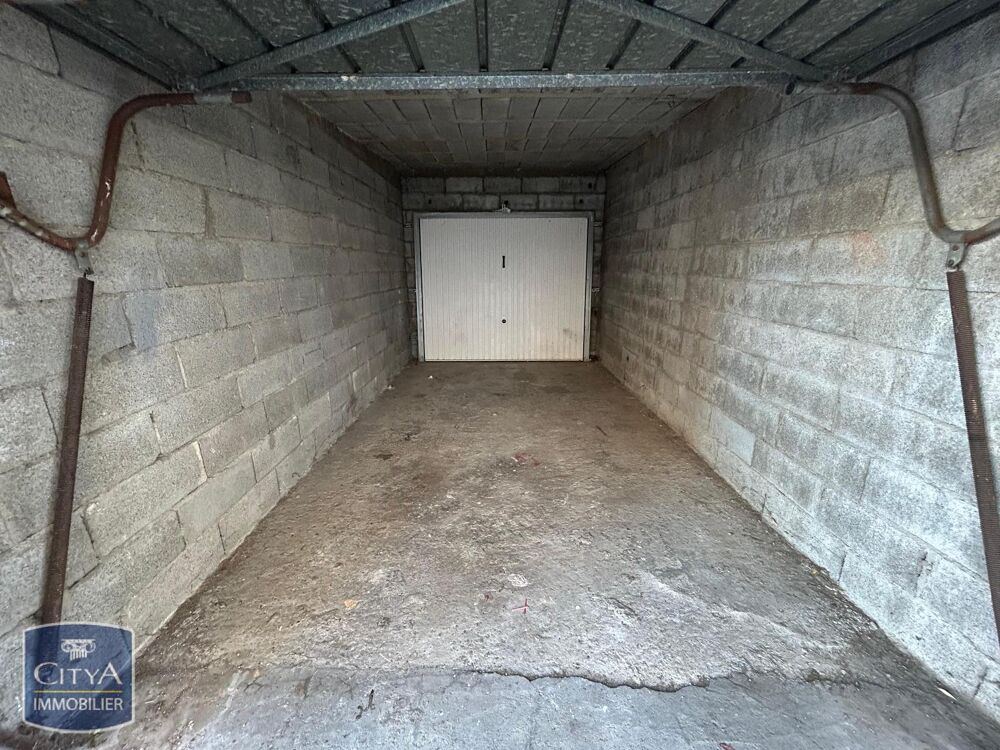 location Parking / Garage - 14 m² Valence (26000)