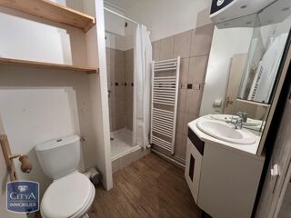 location Maison - 3 pièce(s) - 69 m² Vic-le-Comte (63270)