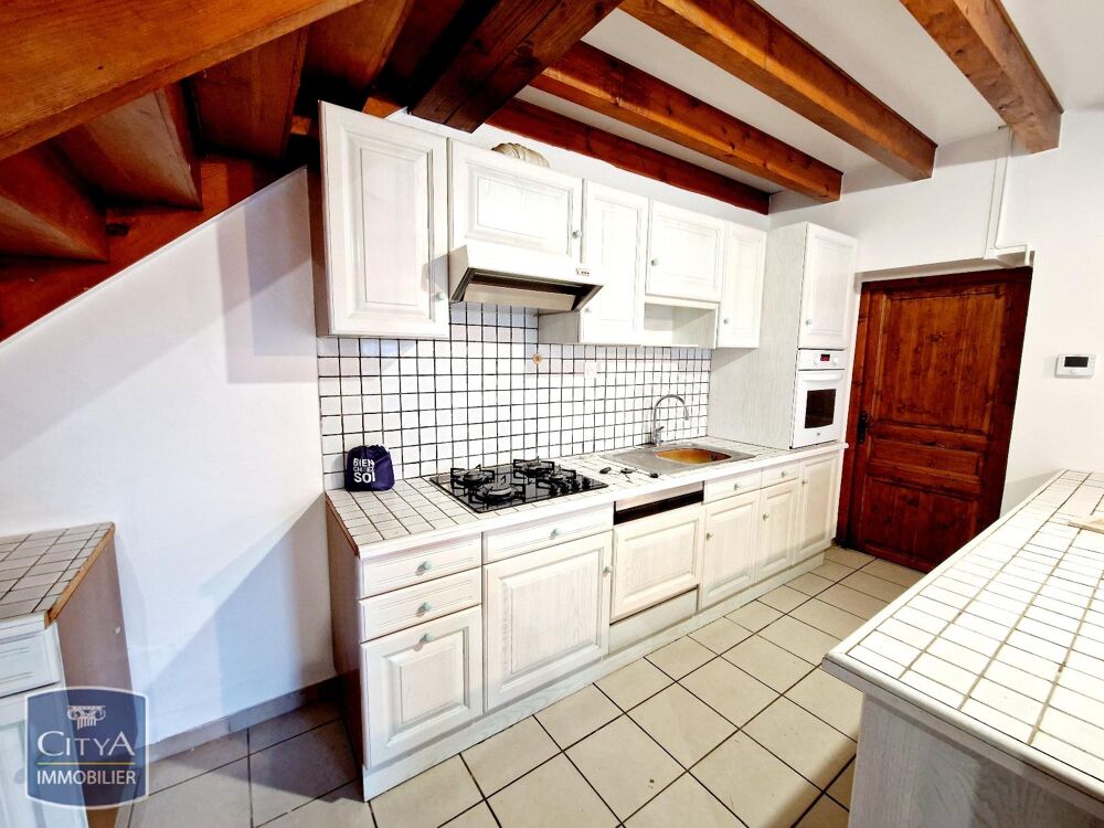 MAISON DE VILLAGE 5 PIECES - SAINT JUST MALMONT LIEU DIT....