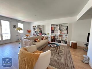  Appartement � louer 3 pi�ces 77 m�