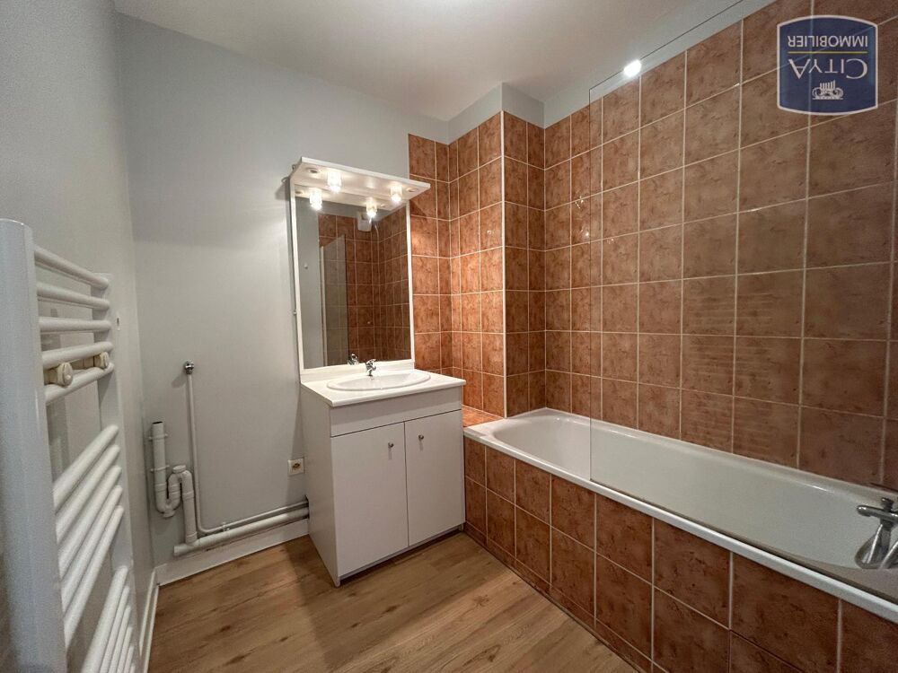 location Appartement - 3 pièce(s) - 56 m² Tours (37000)