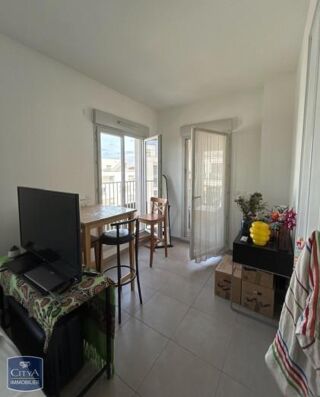  Appartement à louer 1 pièce 28 m²