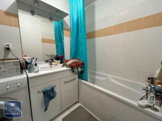  Appartement à louer 3 pièces 57 m²