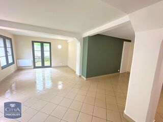 Appartement à louer 3 pièces 86 m²