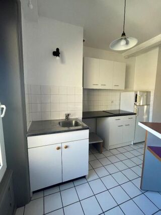  Appartement à louer 2 pièces 45 m²