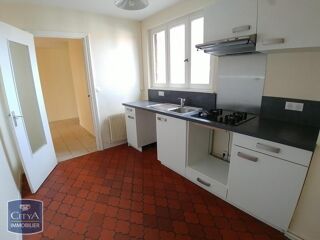  Appartement à louer 3 pièces 79 m²