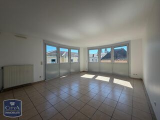  Appartement à louer 3 pièces 72 m²