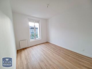 Appartement à louer 3 pièces 48 m²