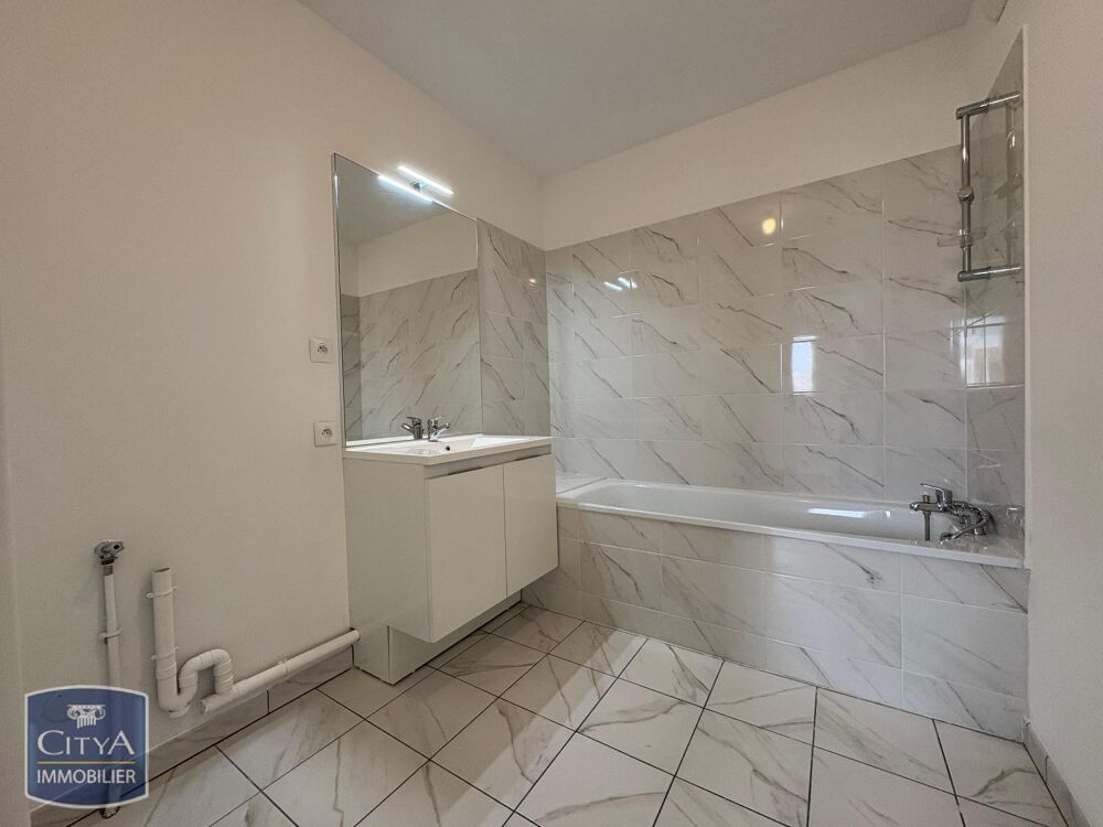 location Appartement - 2 pièce(s) - 45 m² Reims (51100)