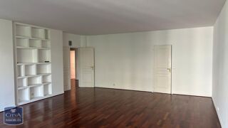  Appartement à louer 4 pièces 136 m²