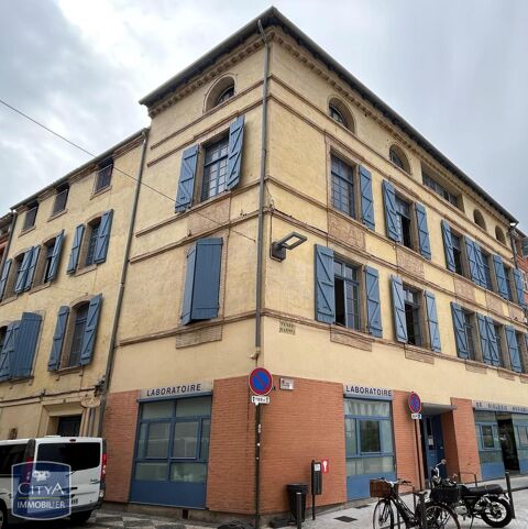 À Louer - BUREAUX AU CENTRE-VILLE Local Professionnel... 870 82000 Montauban
